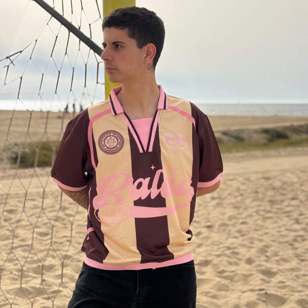 Trends Football Tee - Trends Drop