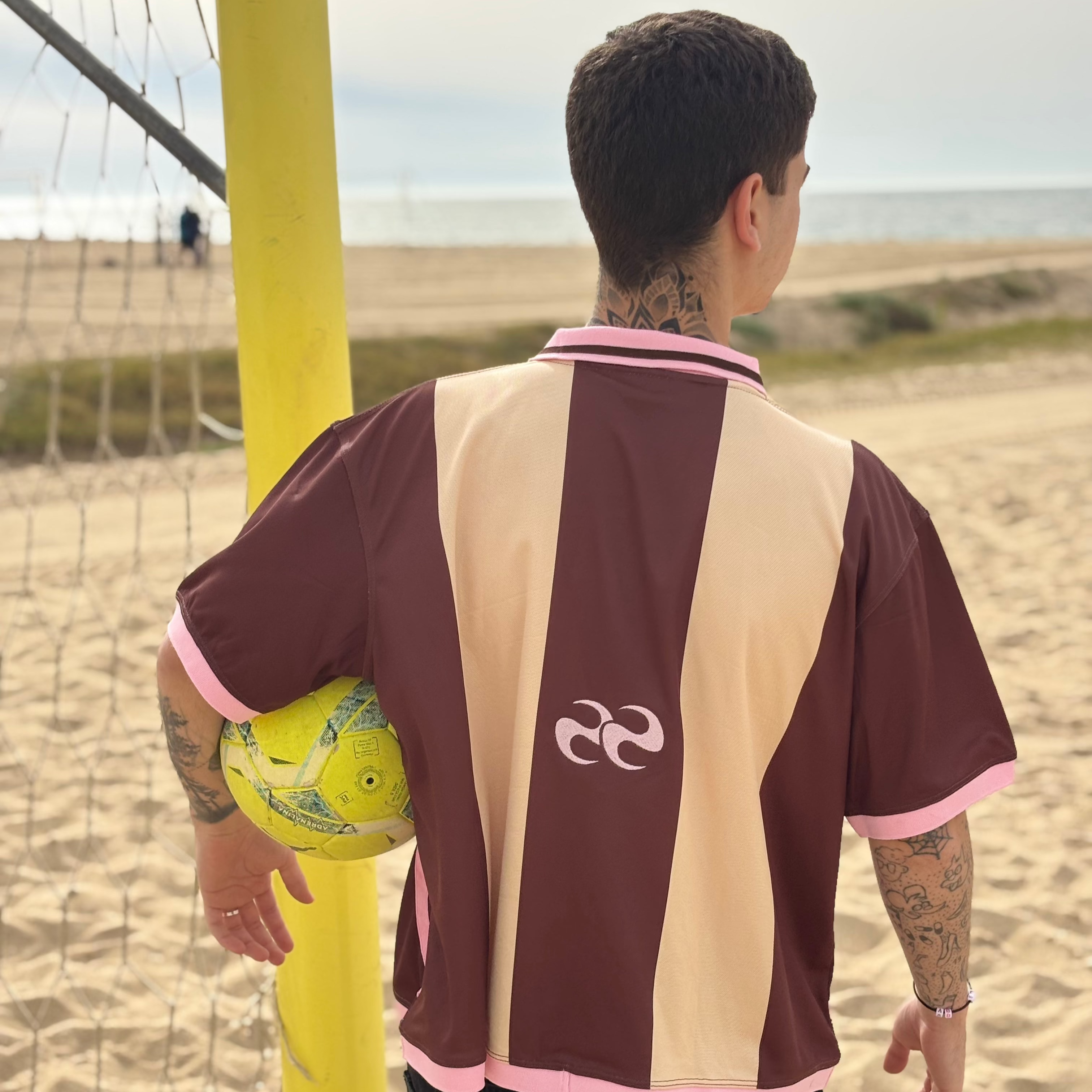 Trends Football Tee - Trends Drop